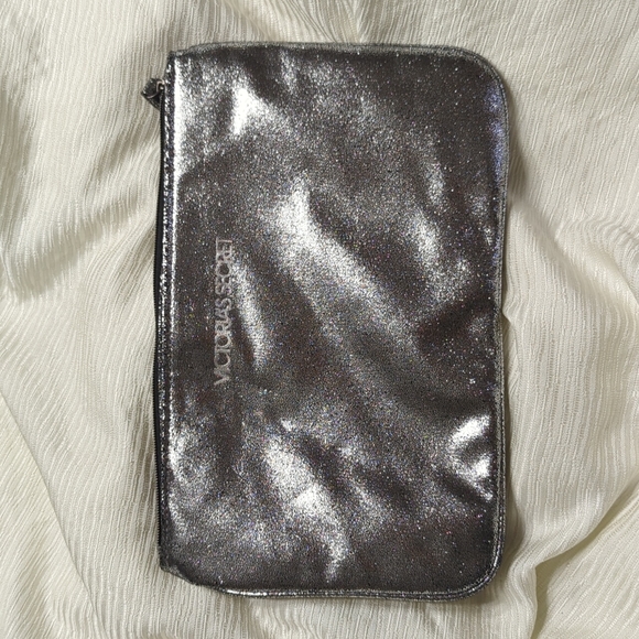 NWO Tags Victoria's Secret (VS) Make Up Bag - Picture 1 of 4